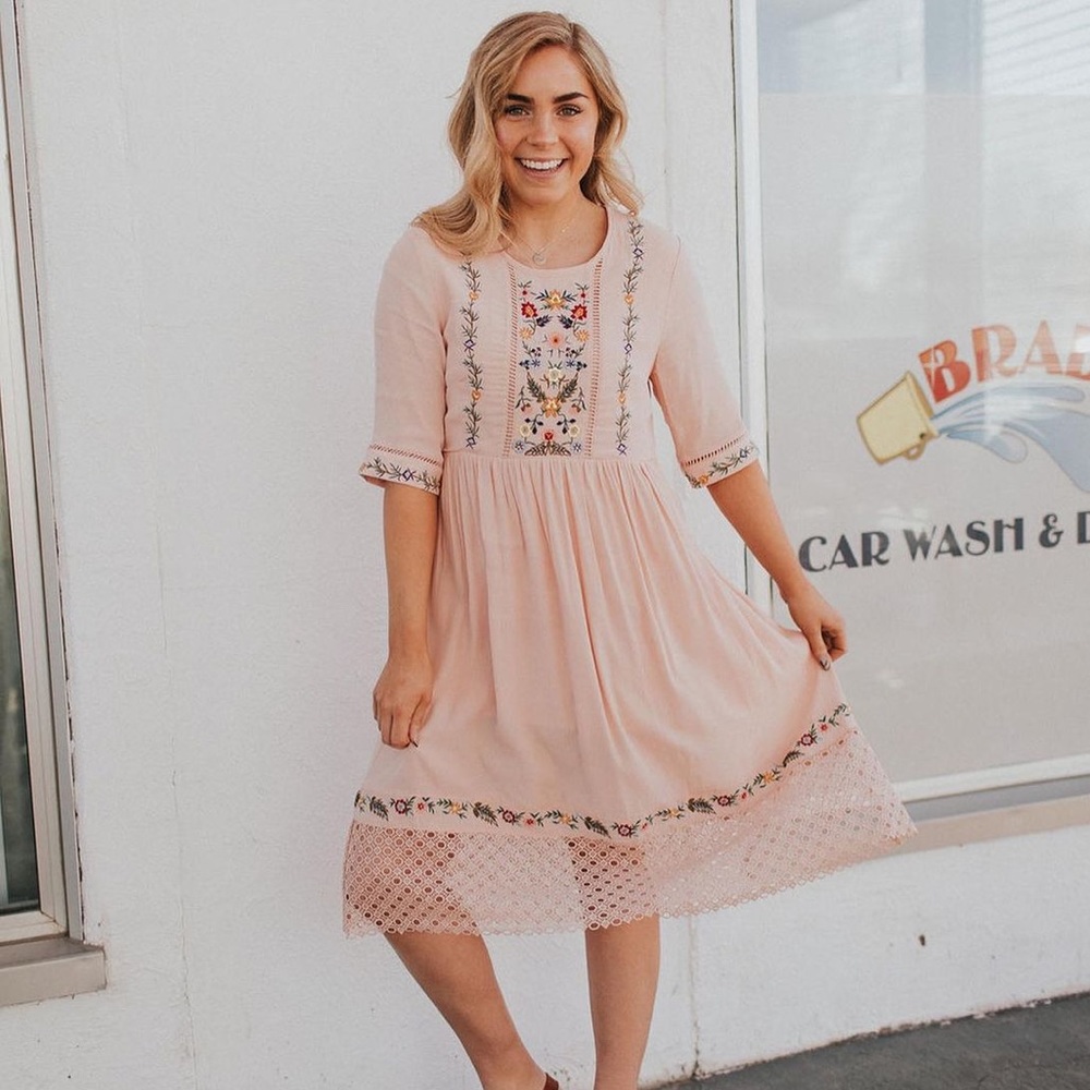 Pink Embroidered Dress With Lace Finish